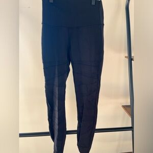 Lululemon black leggings, high rise, size 6
